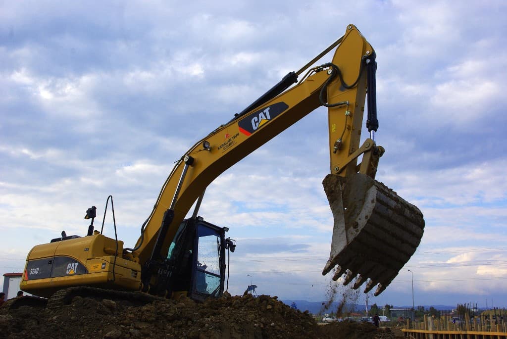 Excavadora en faena